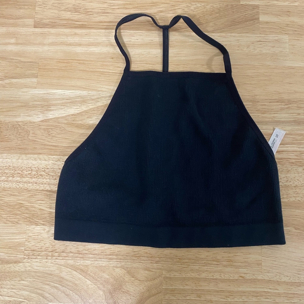 Out from under cropped ribbed tank size small